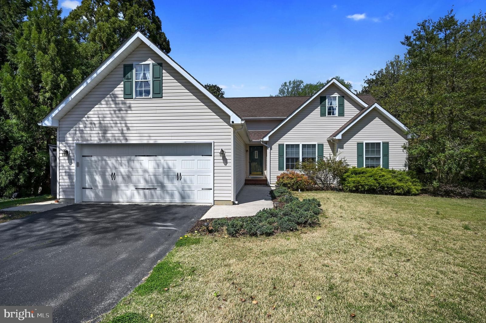 19 HUNTLEY CIR, DOVER 19901, DE