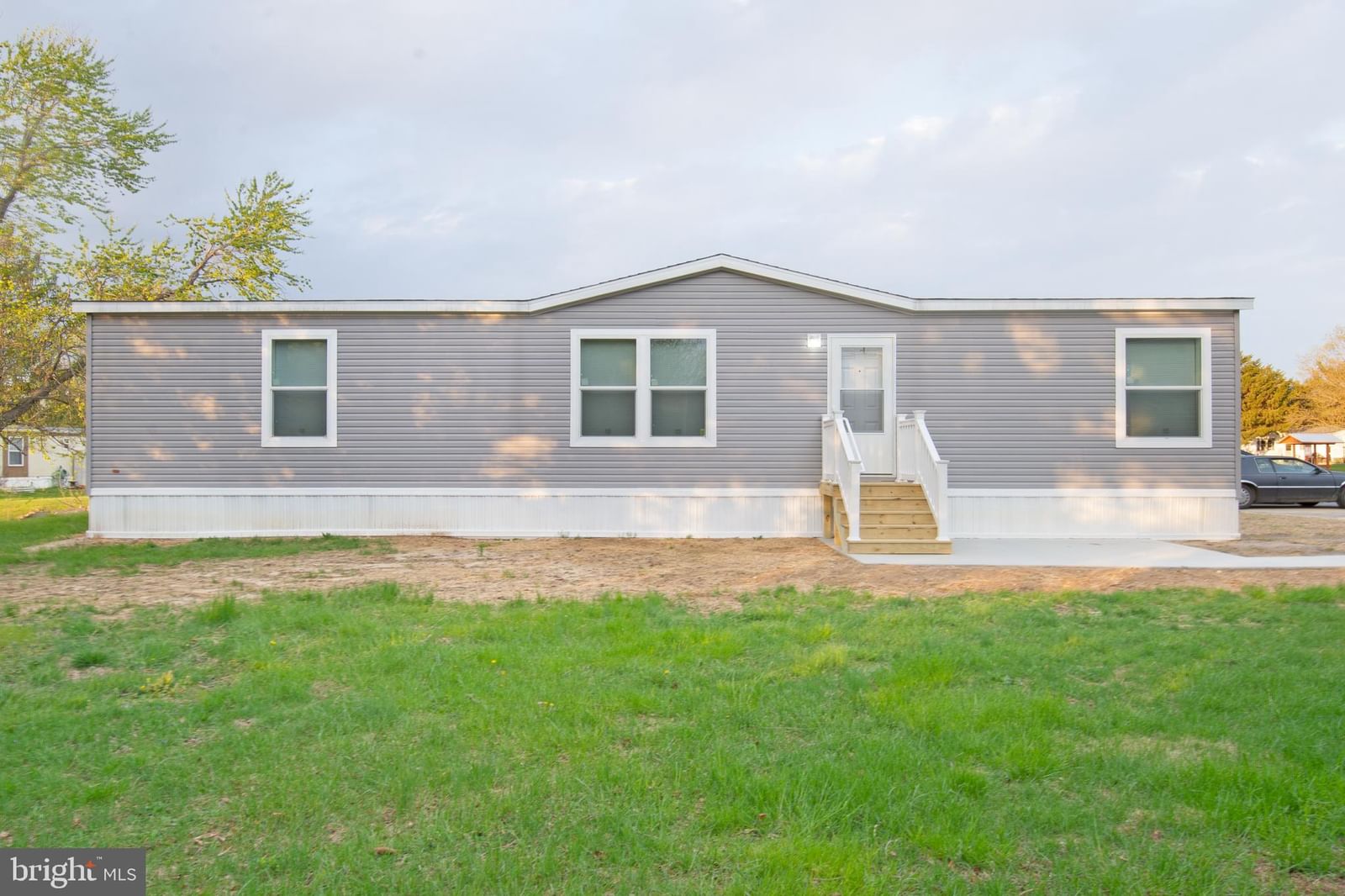 6 DOVER CIR, CLAYTON 19938, DE