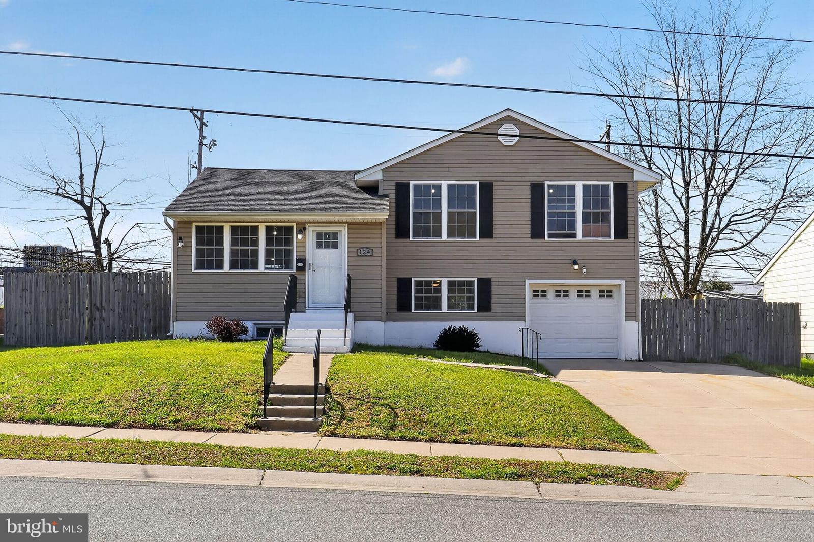 124 KARLYN DR, NEW CASTLE 19720, DE
