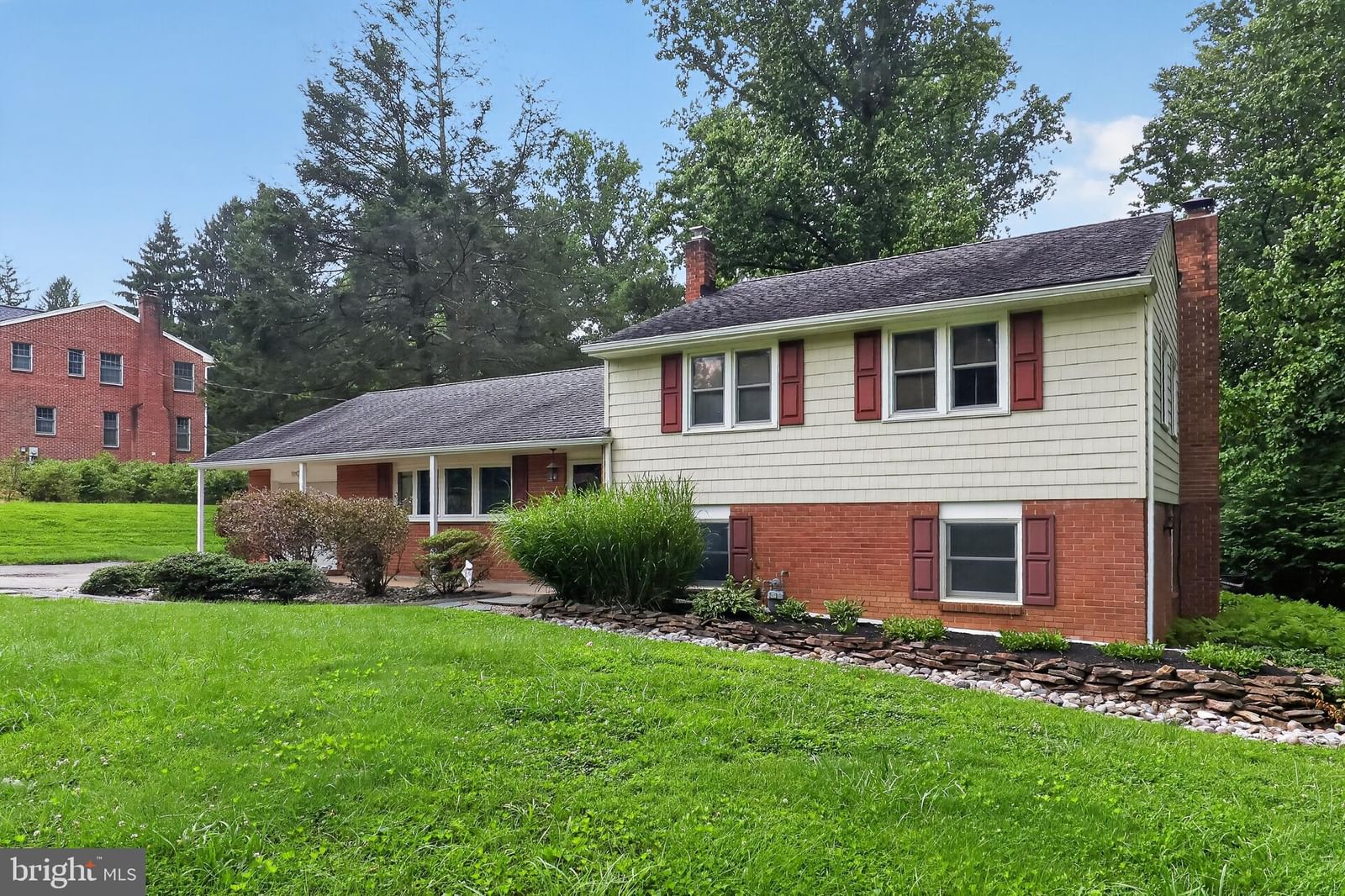 648 MONTGOMERY WOODS DR, HOCKESSIN 19707, DE
