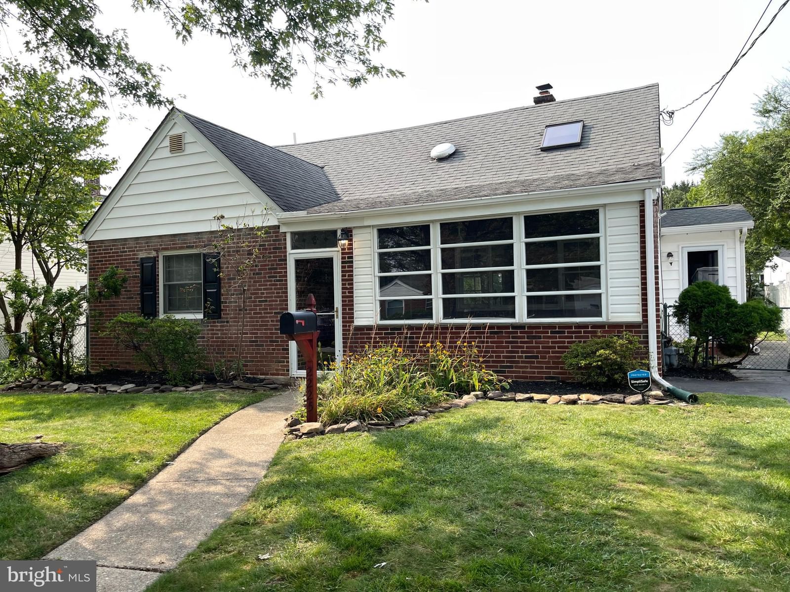 2225 DIAMOND ST, WILMINGTON 19804, DE
