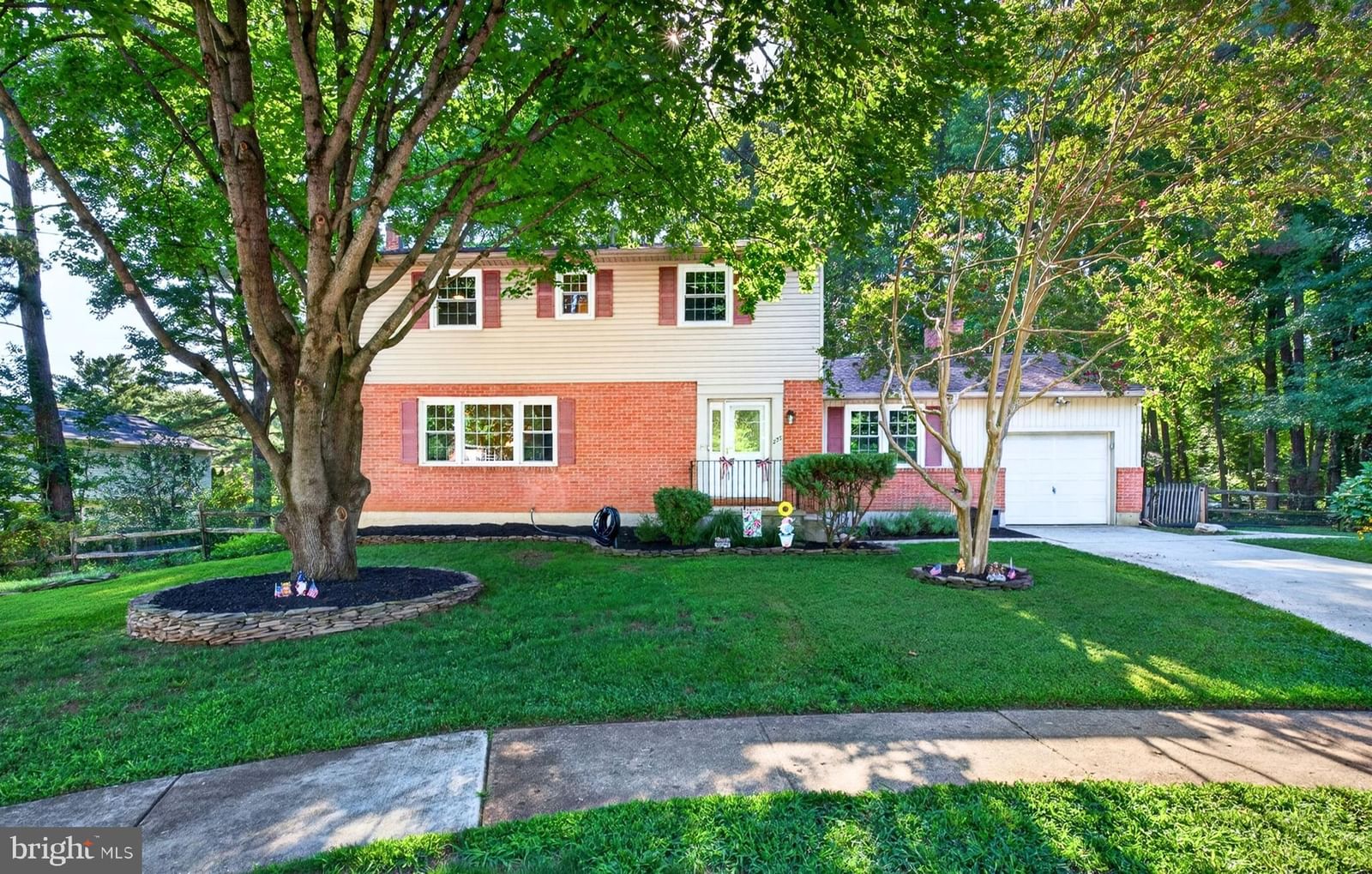 237 CRYSTAL CT, NEWARK 19713, DE