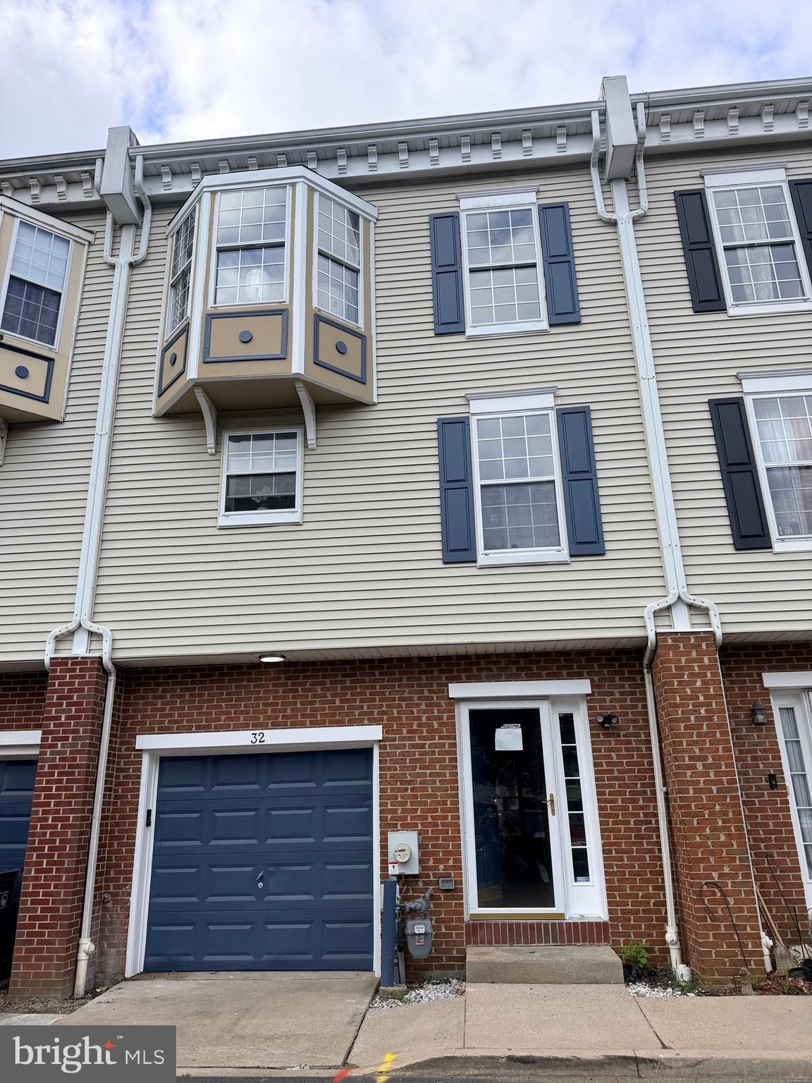 32 E MCCAULLEY CT, WILMINGTON 19801, DE