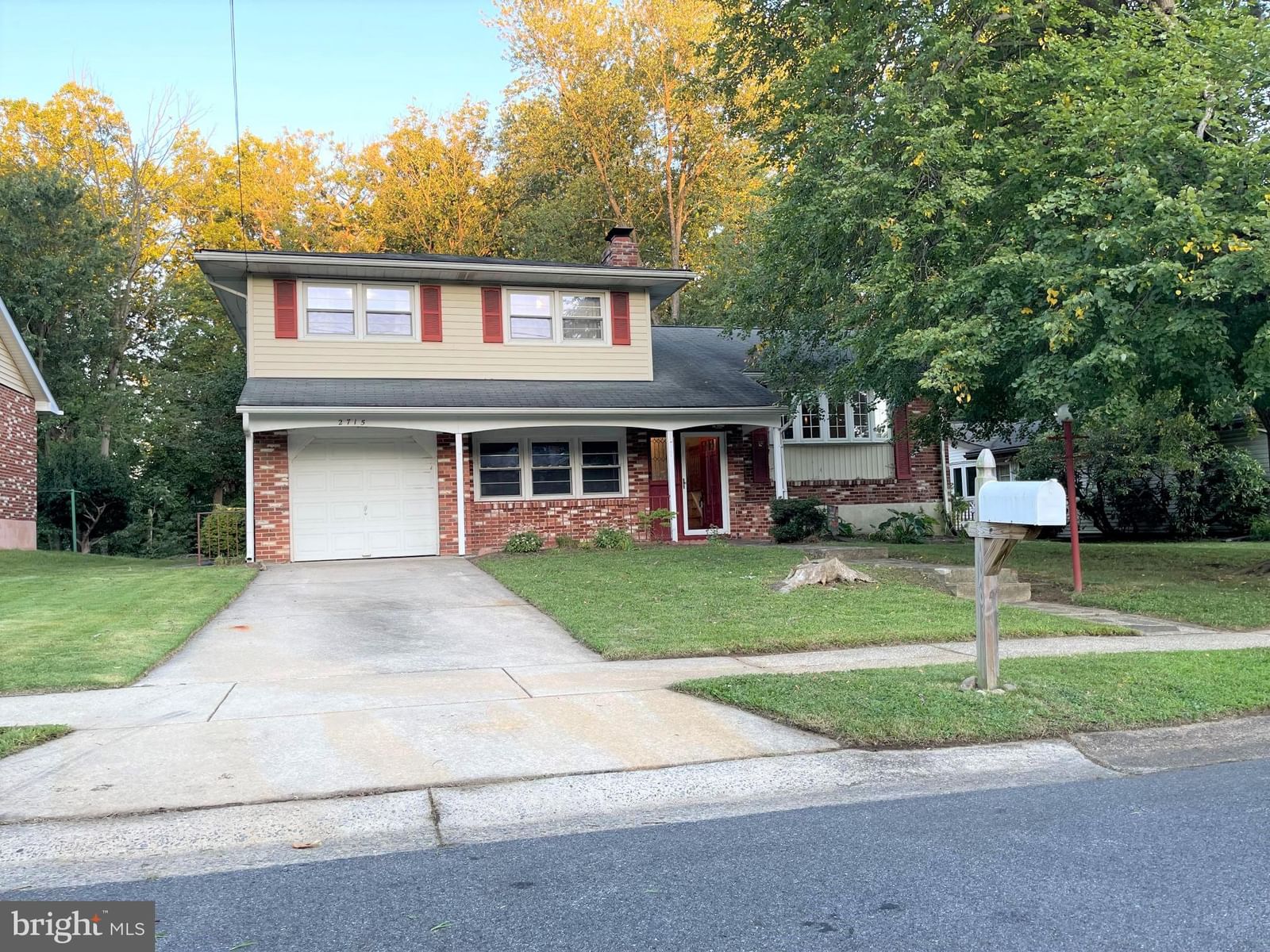 2715 E RIDING DR, WILMINGTON 19808, DE