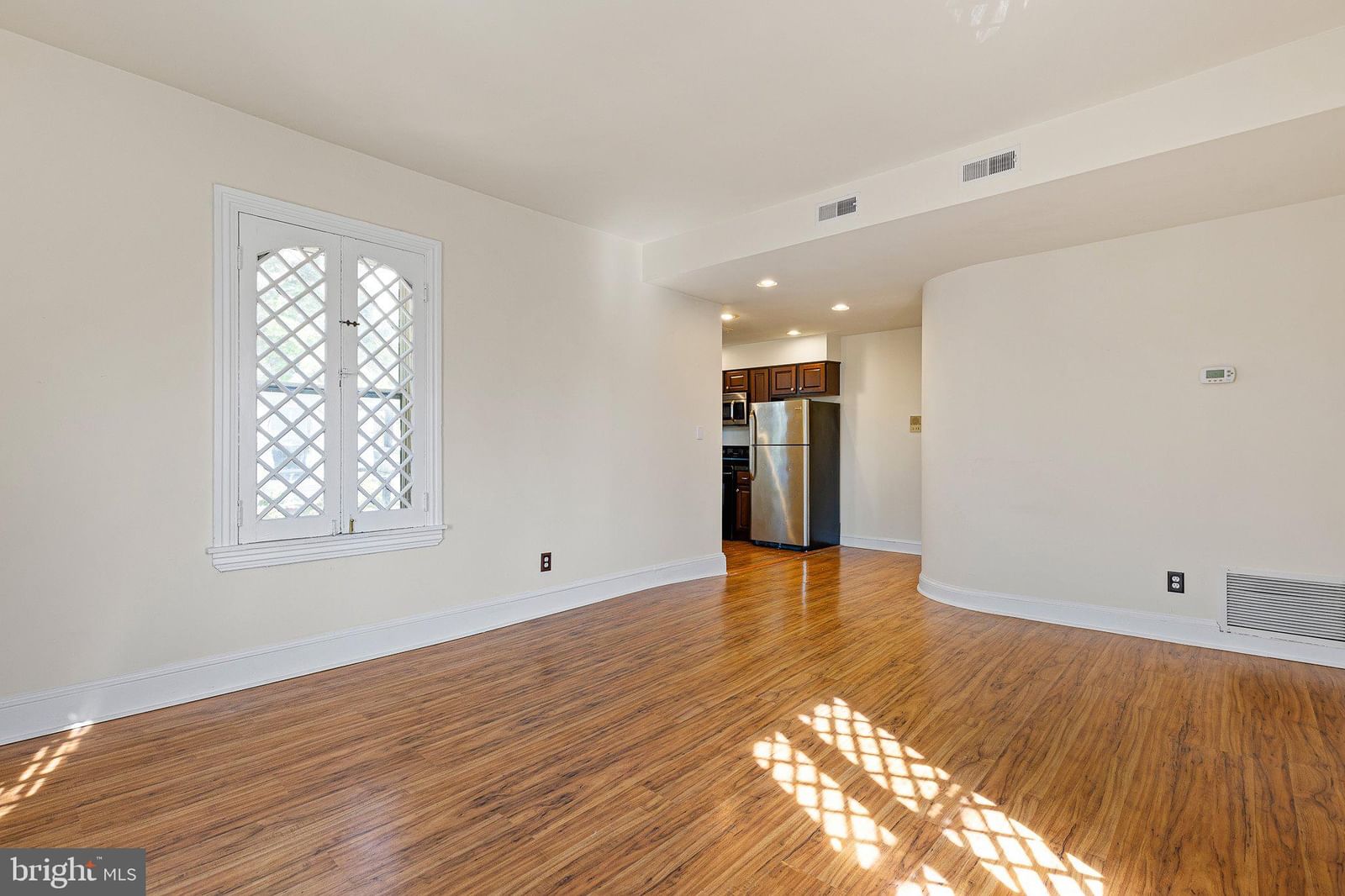 1306 DELAWARE AVENUE #6 photograph