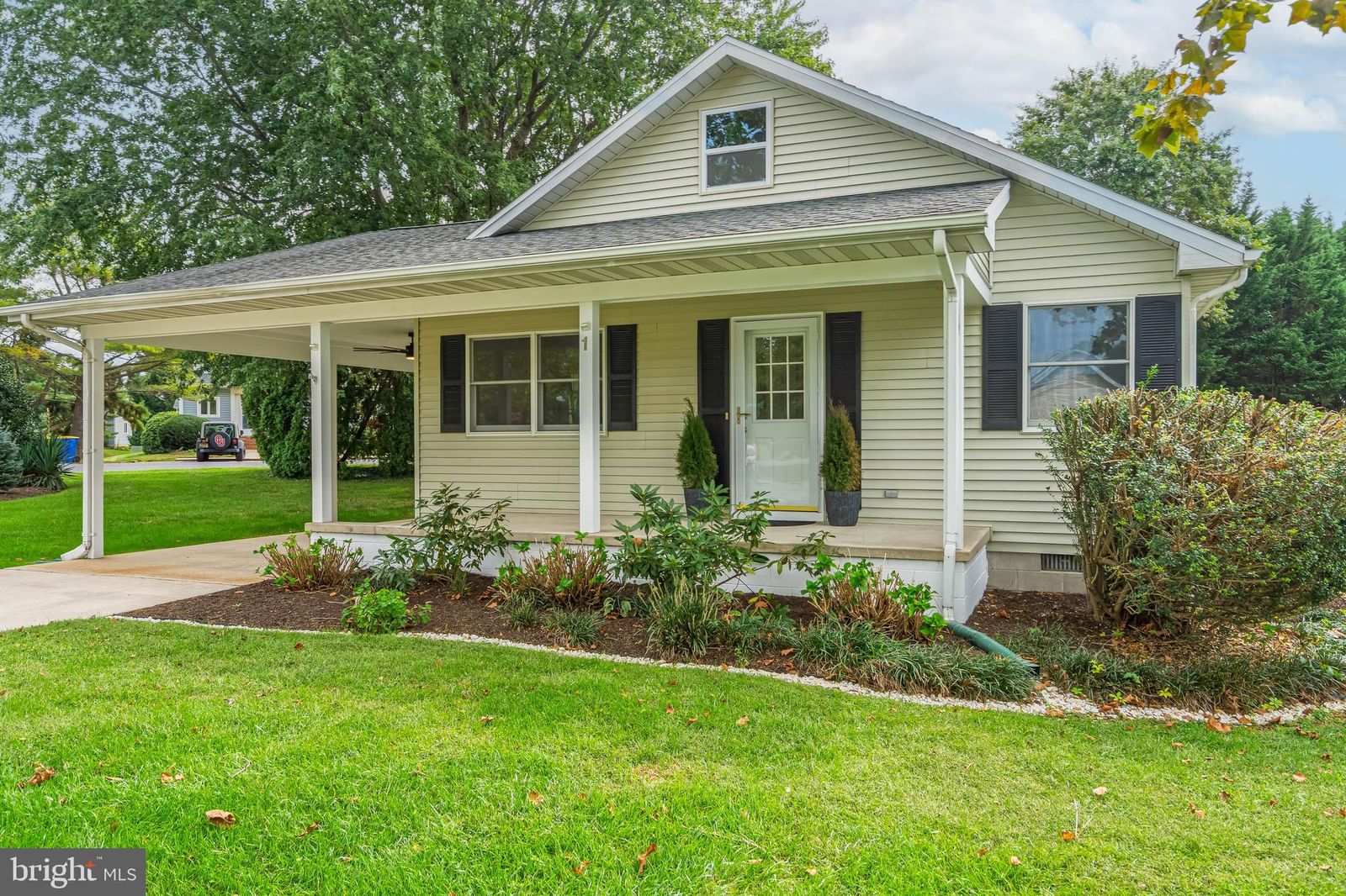 1 HENLOPEN CT, LEWES 19958, DE