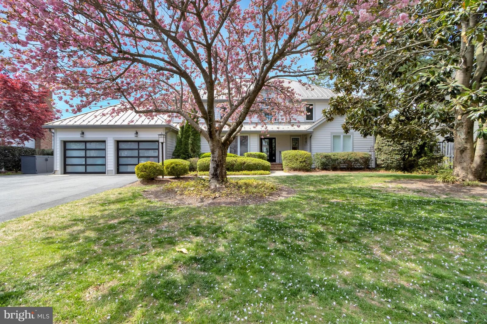 37 W SIDE DR, REHOBOTH BEACH 19971, DE