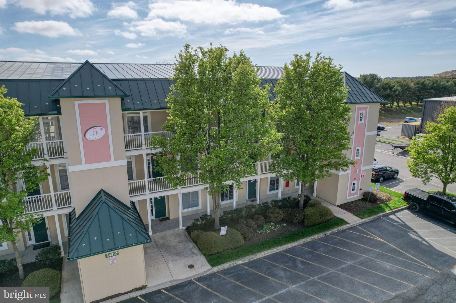 34297 SUMMERLYN DRIVE #505 photograph