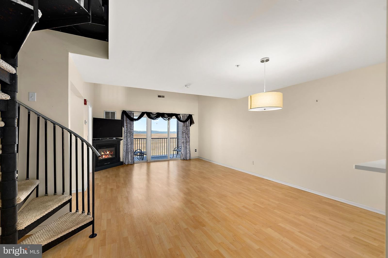 37456 PETTINARO DRIVE #64-6 photograph
