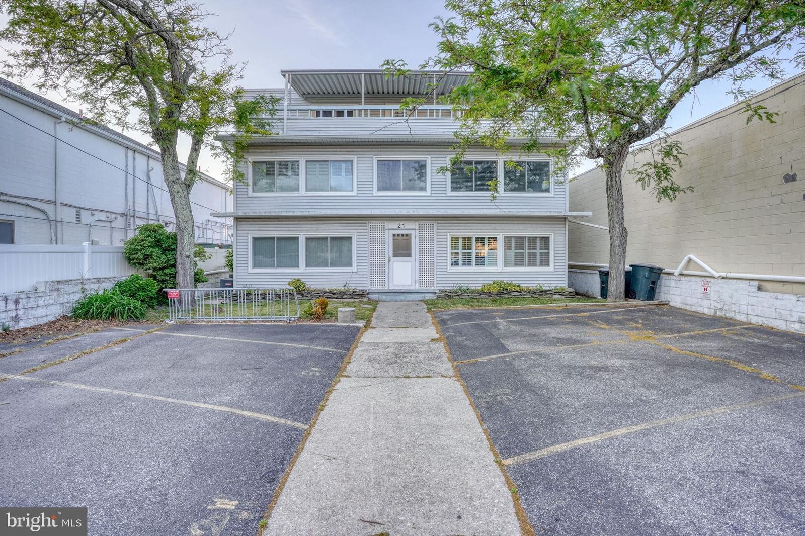 21 WILMINGTON AVE, REHOBOTH BEACH 19971, DE