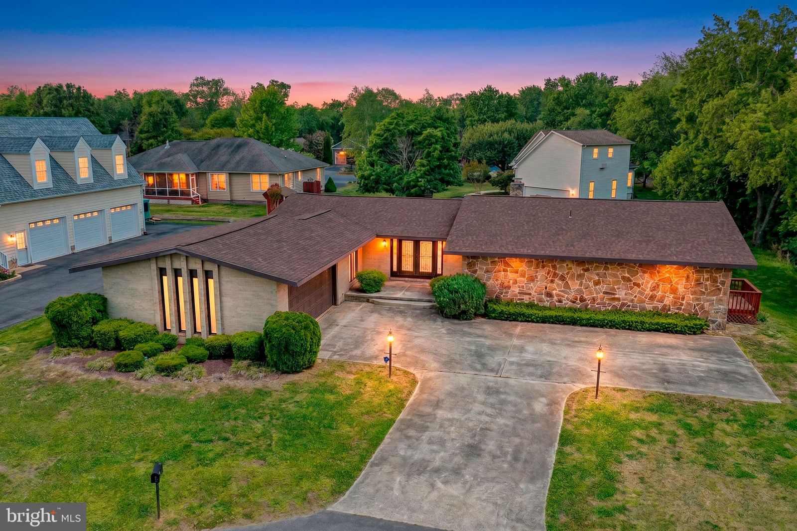 7 WOODS LN, OCEAN VIEW 19970, DE
