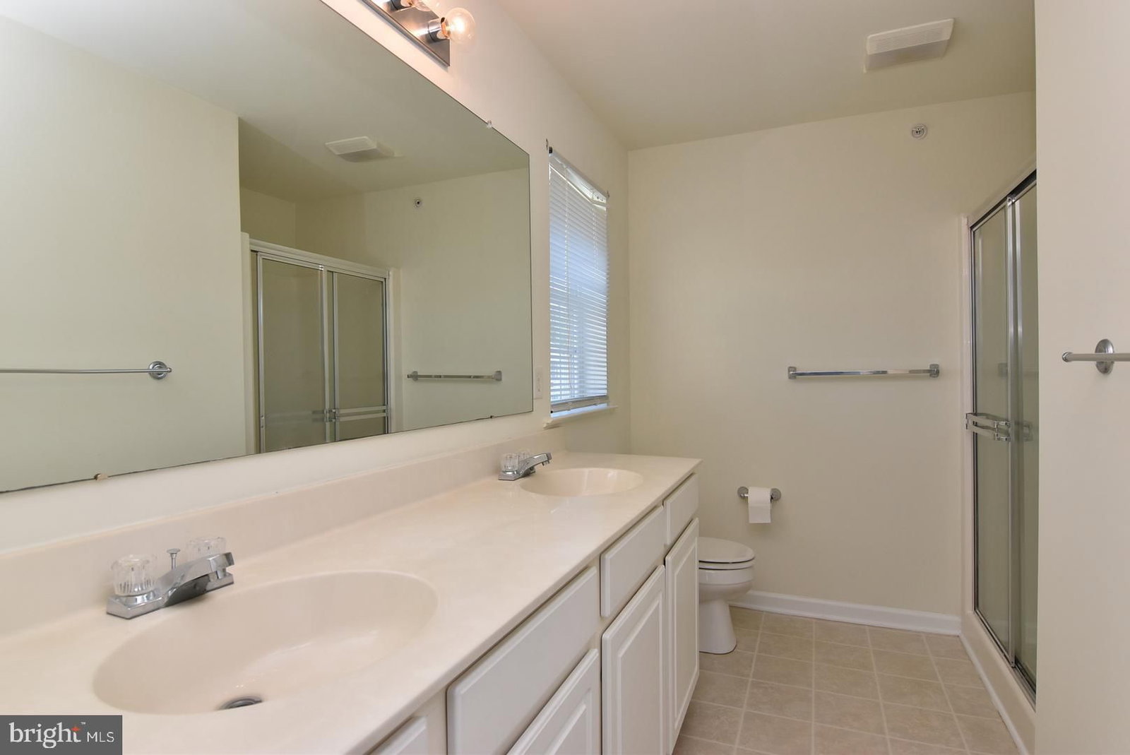 1306 CAITLINS WAY photograph