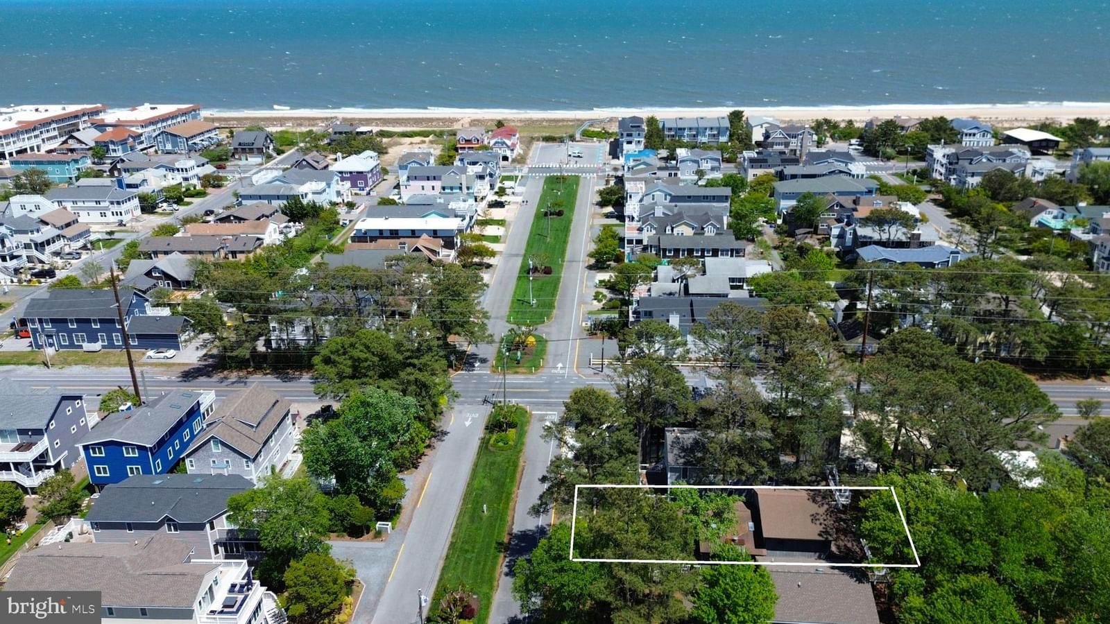 206 WELLINGTON PKWY, BETHANY BEACH 19930, DE