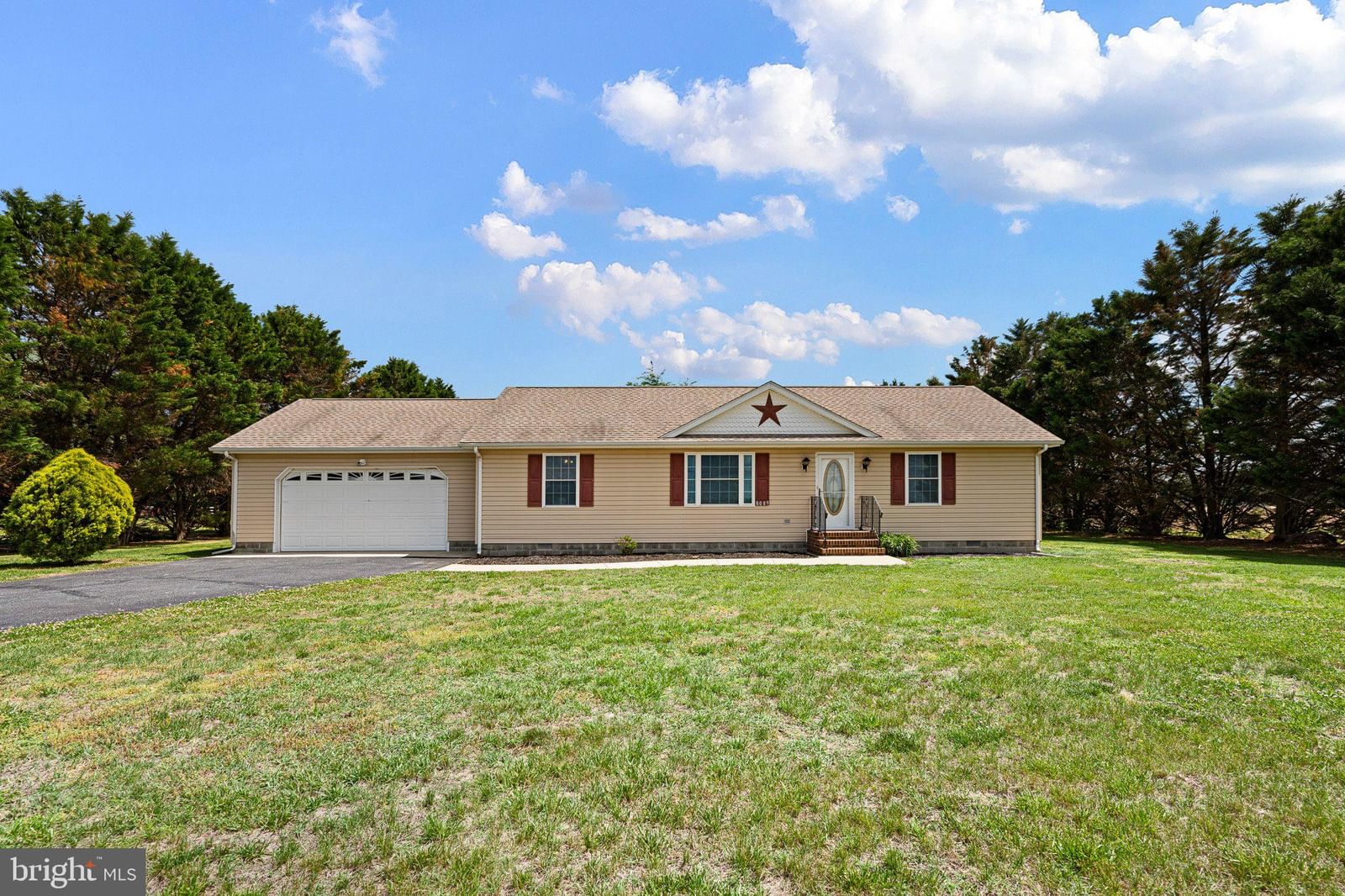 8089 WILKINS RD, LINCOLN 19960, DE