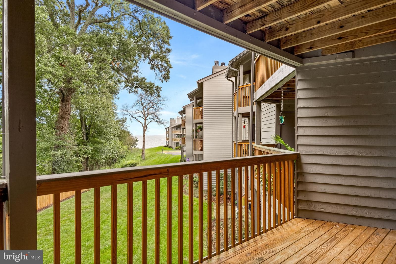 2010 QUAY VILLAGE COURT #101 photograph