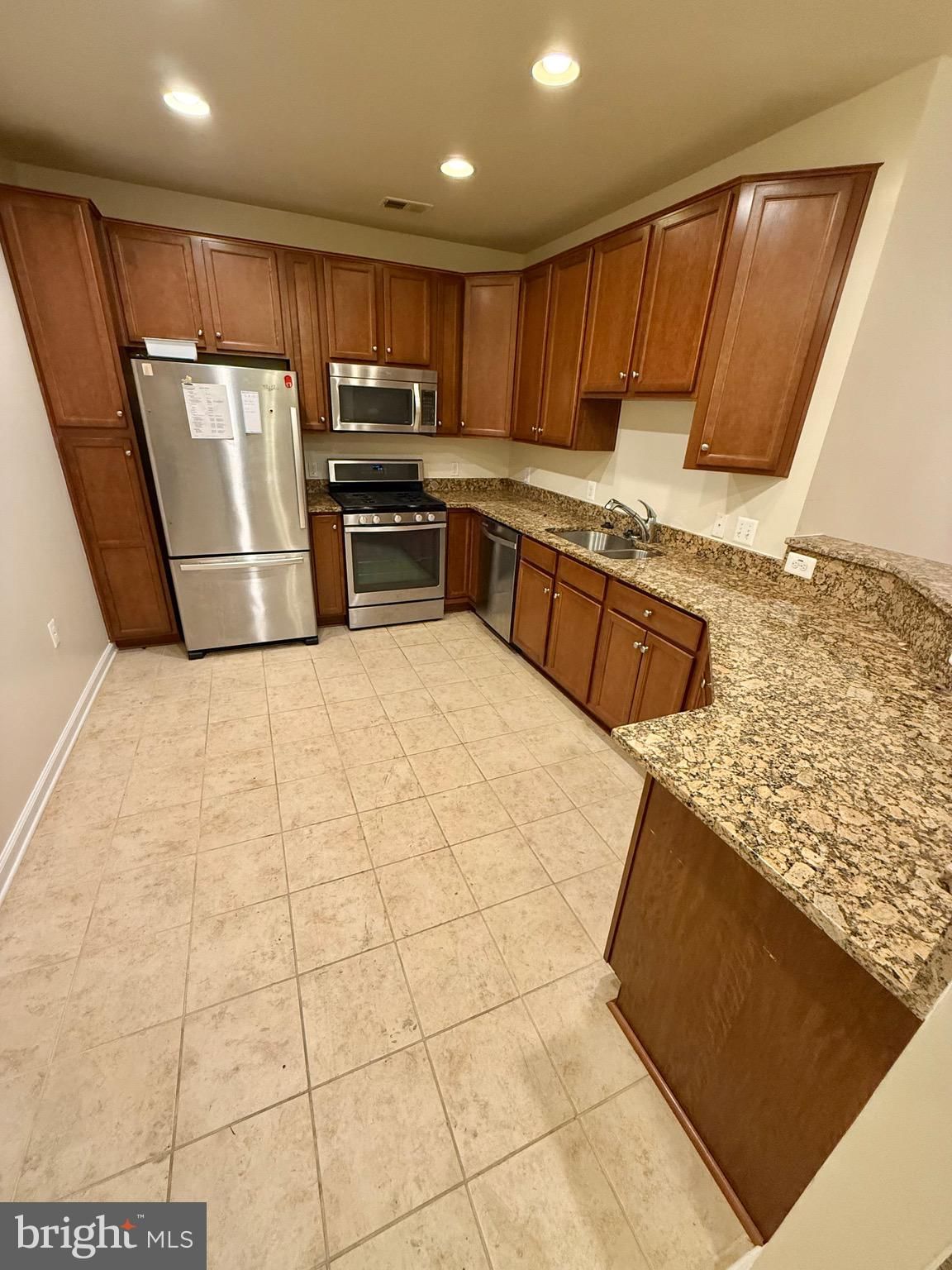 1406 WIGEON WAY #303 photograph
