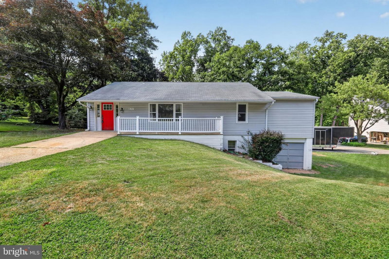 788 PAUL BIRCH DRIVE