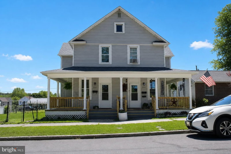215-217 OFFUTT STREET