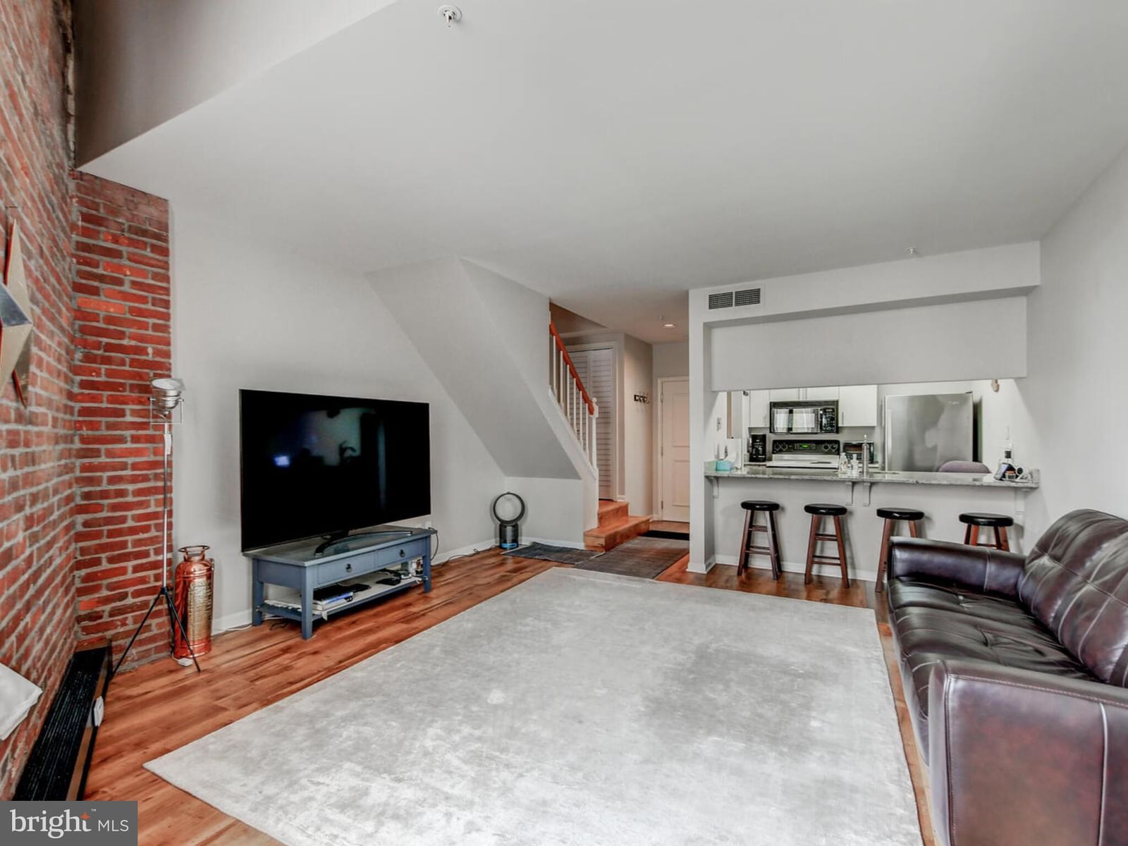 1000 FELL STREET #230 photograph