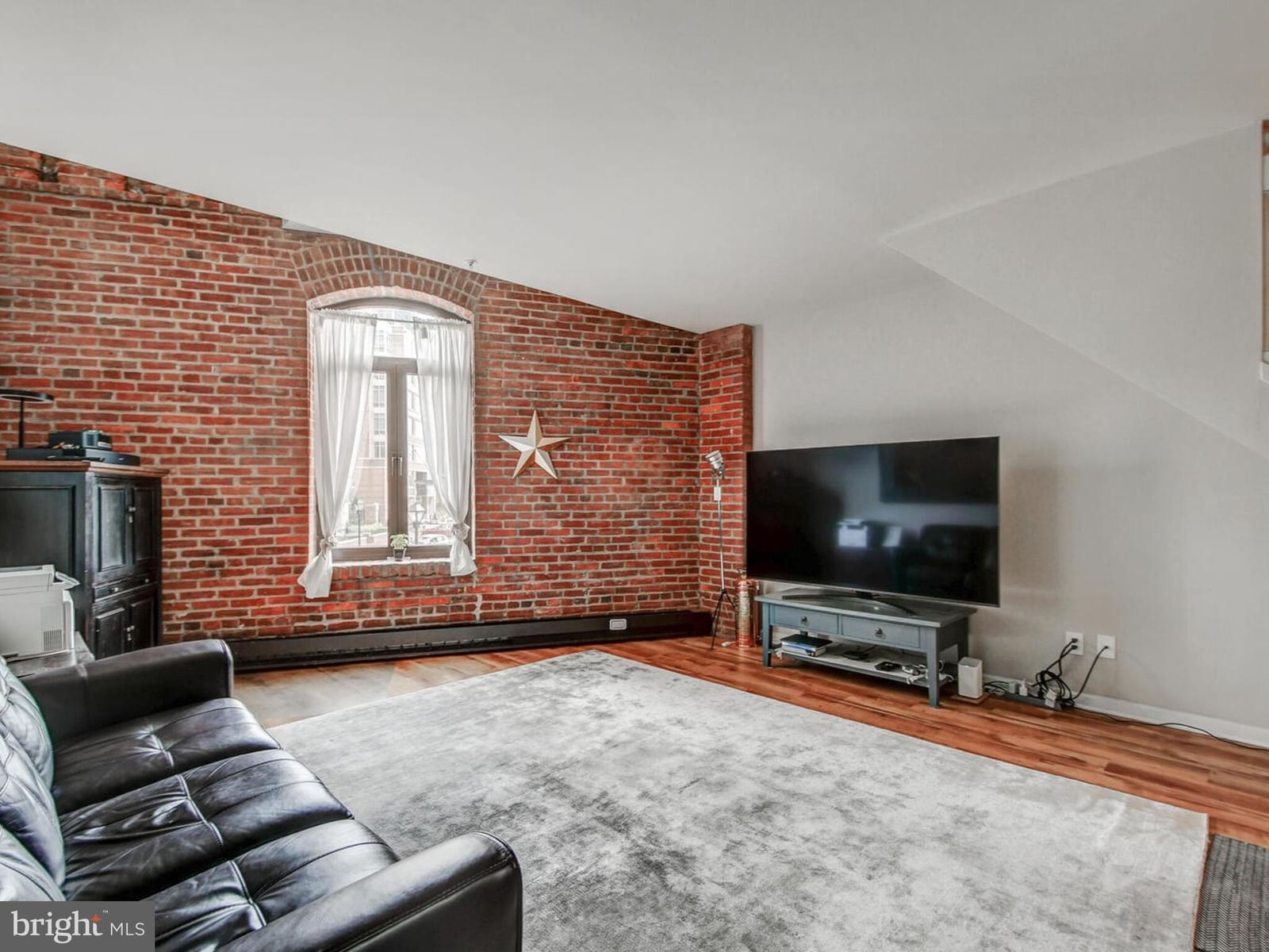 1000 FELL STREET #230 photograph