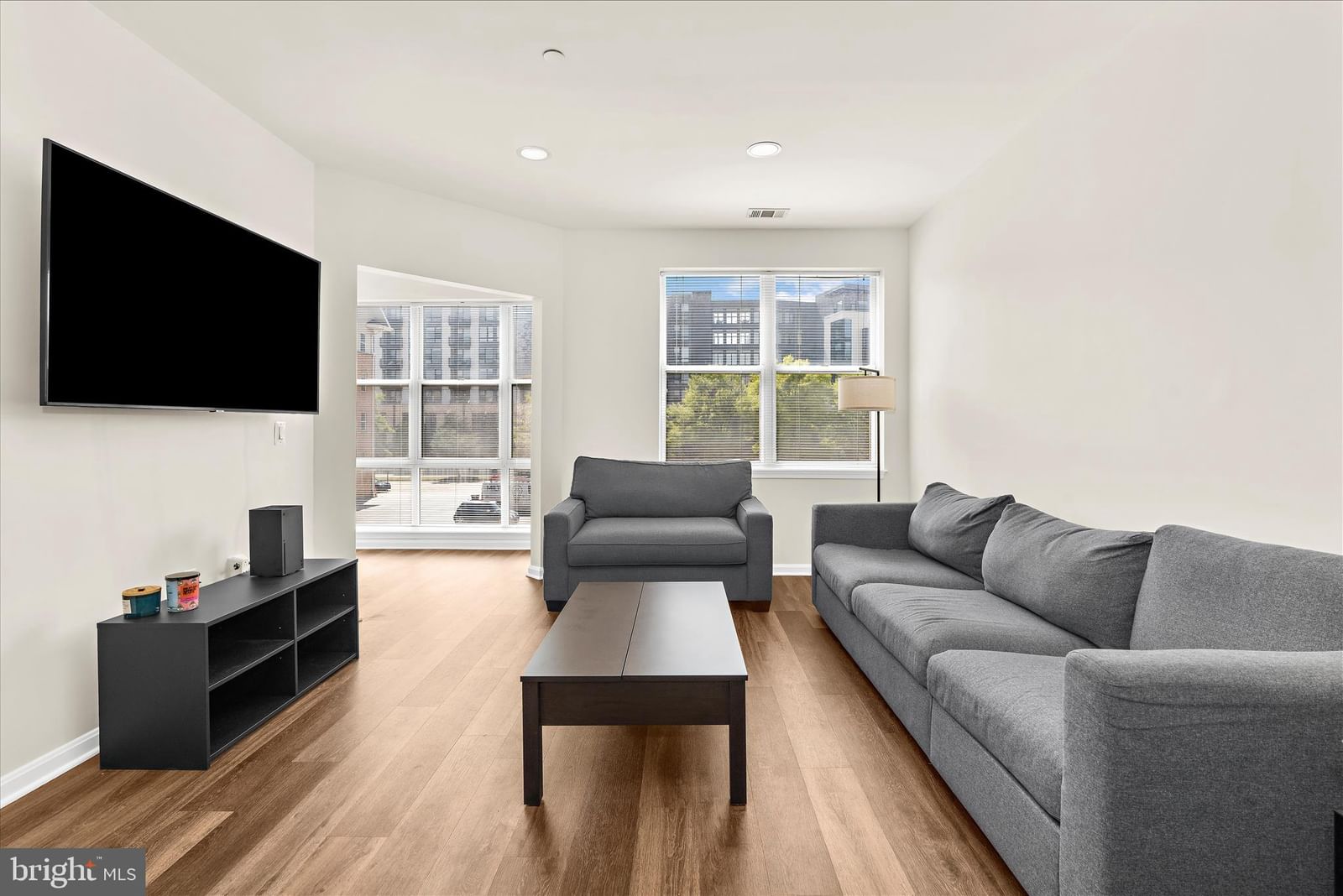 23 PIERSIDE DRIVE #219 photograph