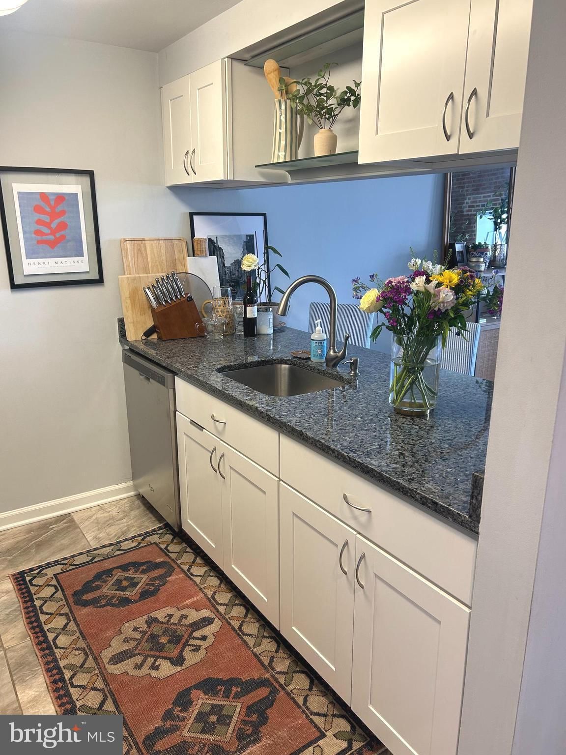 1000 FELL STREET #206 photograph