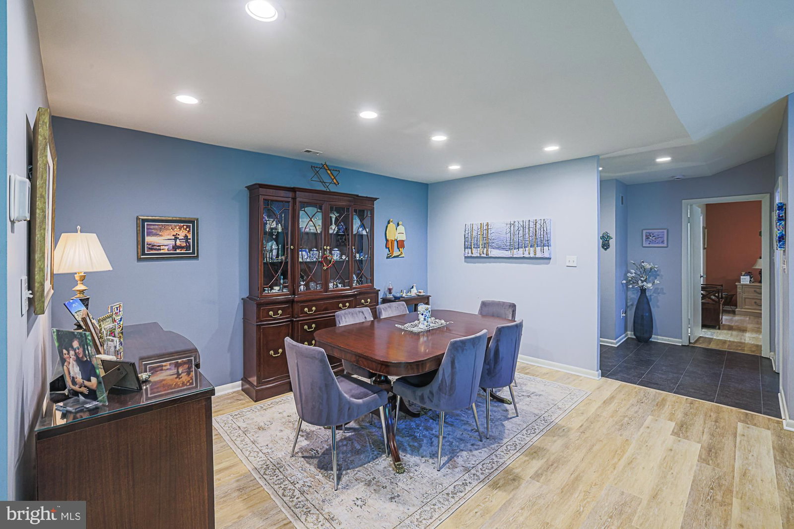6350 RED CEDAR PLACE #405 photograph