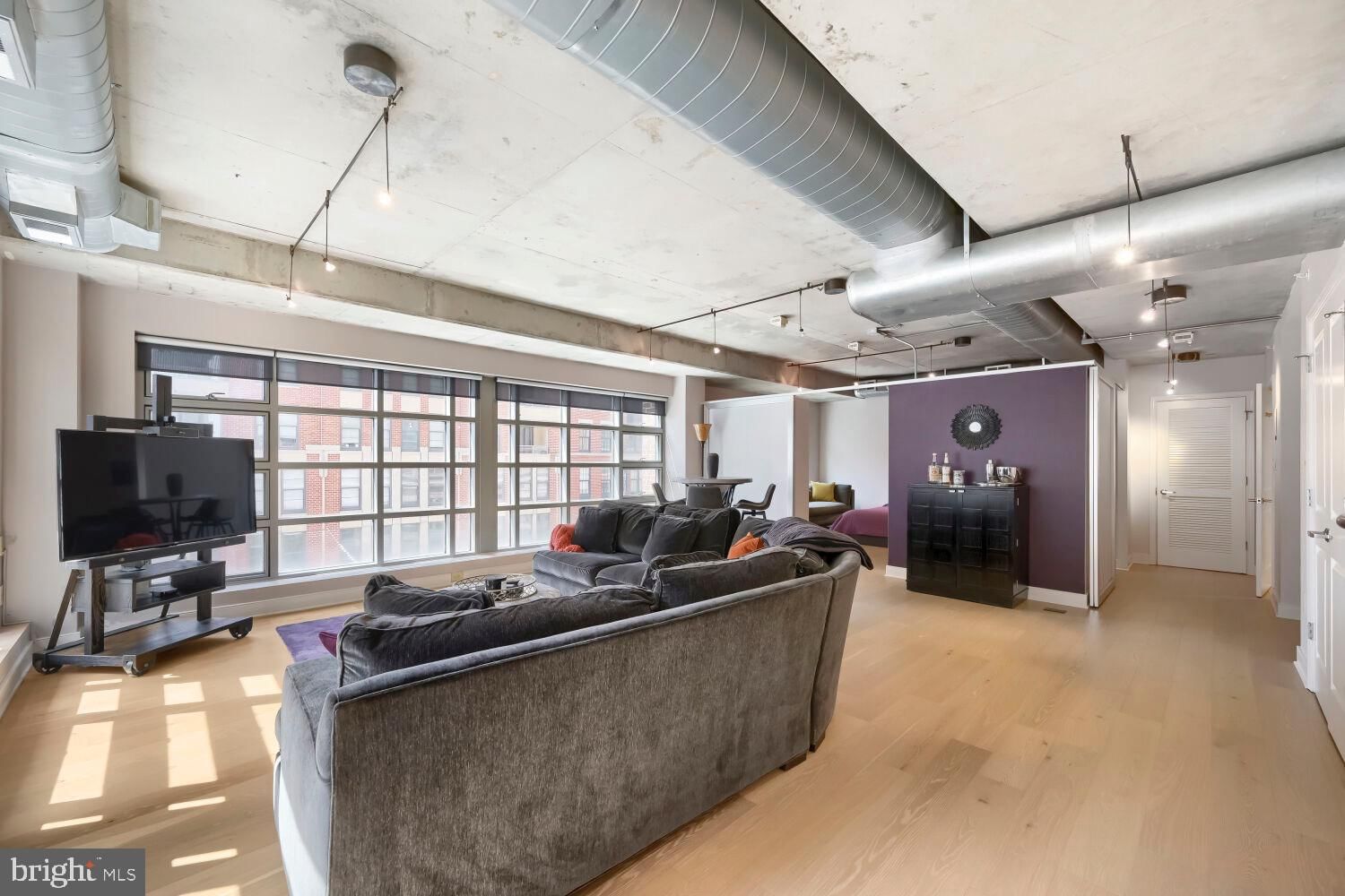 850 ALICEANNA STREET #305 photograph