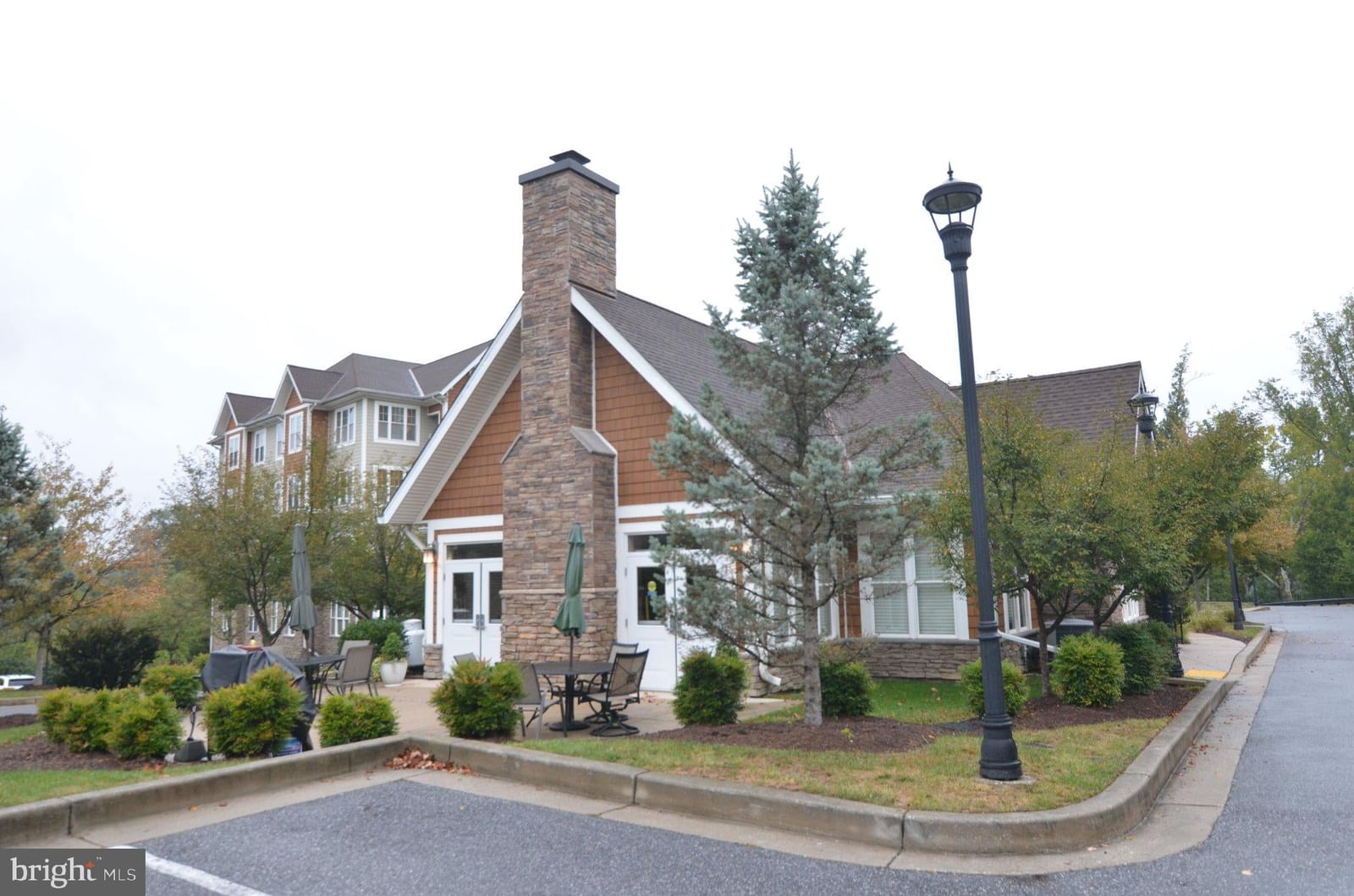 13 CLAY LODGE LANE #203 photograph