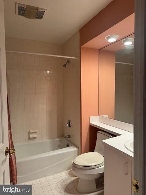 3704 CHARLES STREET N #805 photograph