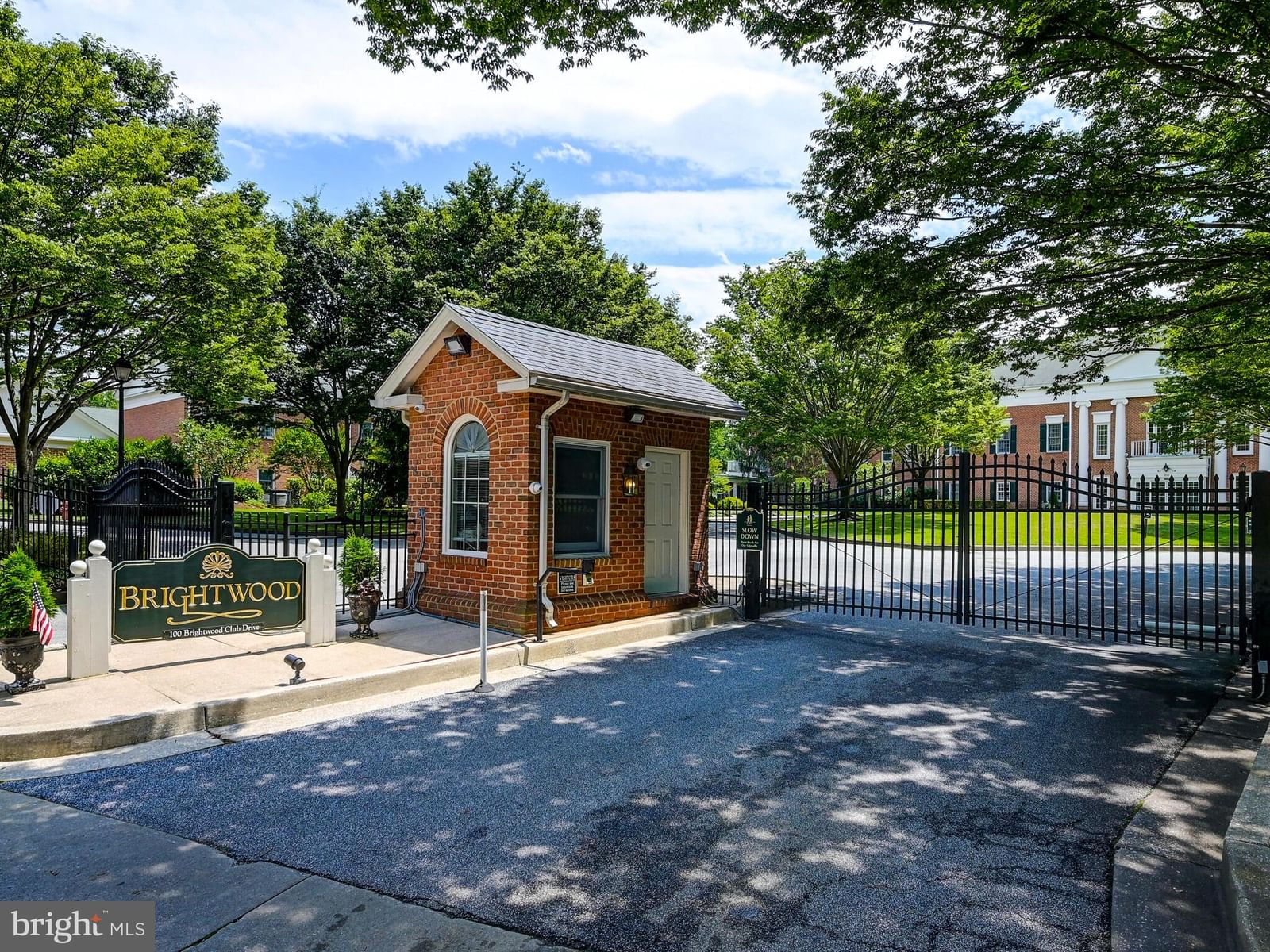 406 BRIGHTWOOD CLUB DRIVE #406 photograph