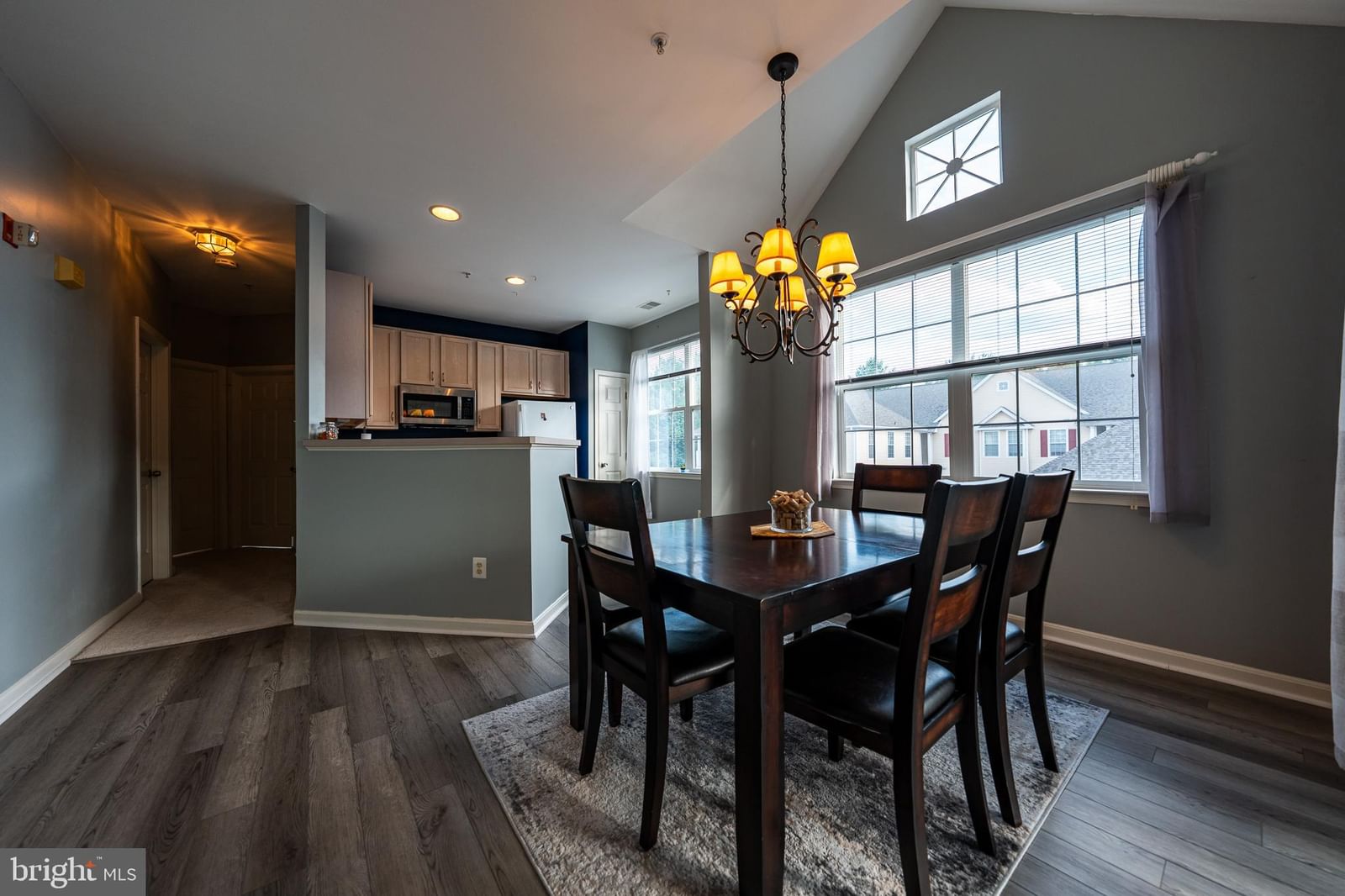 5000 HOLLINGTON DRIVE #301 photograph