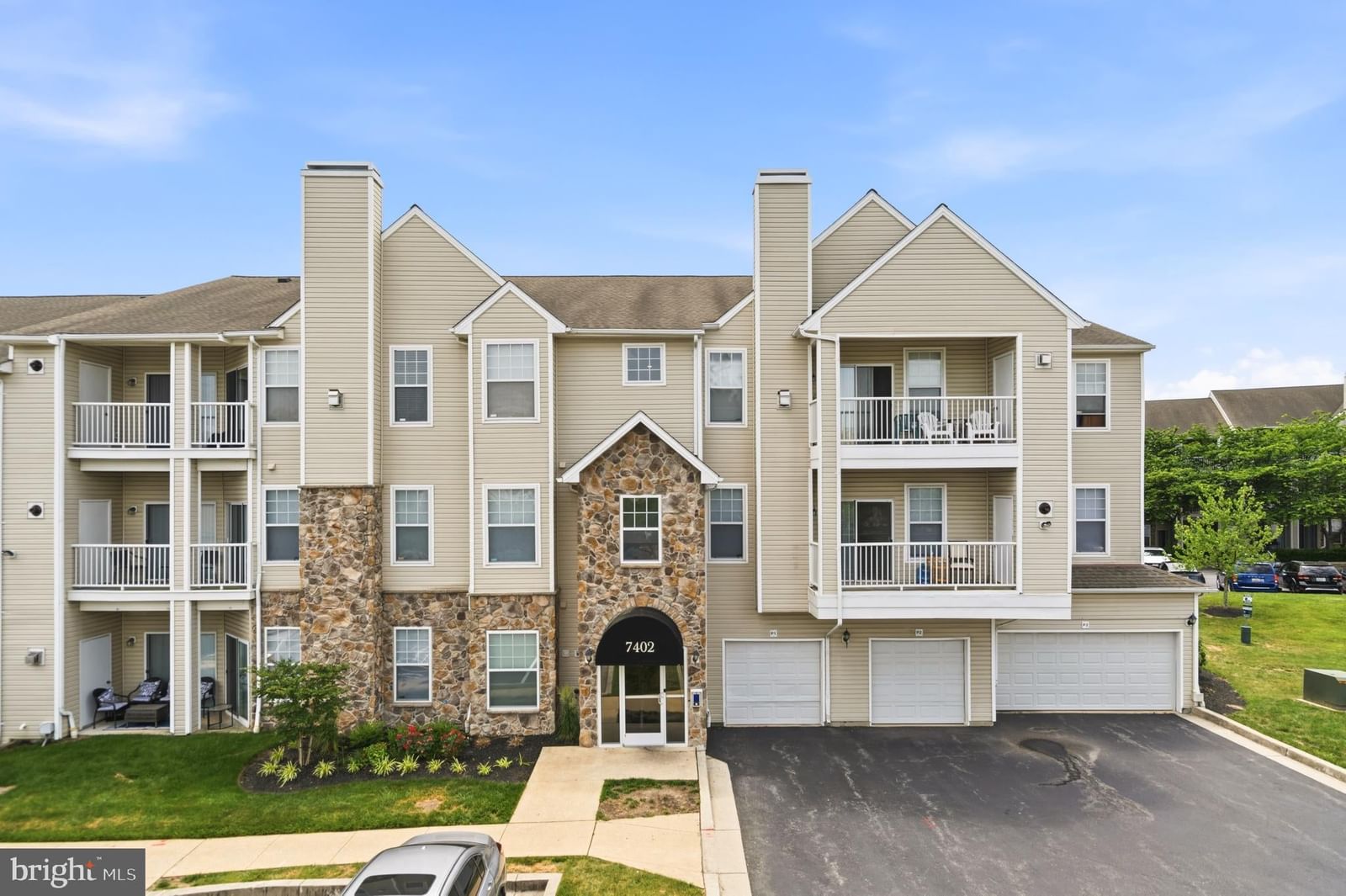 7402 CHADWELL CIRCLE #301 photograph