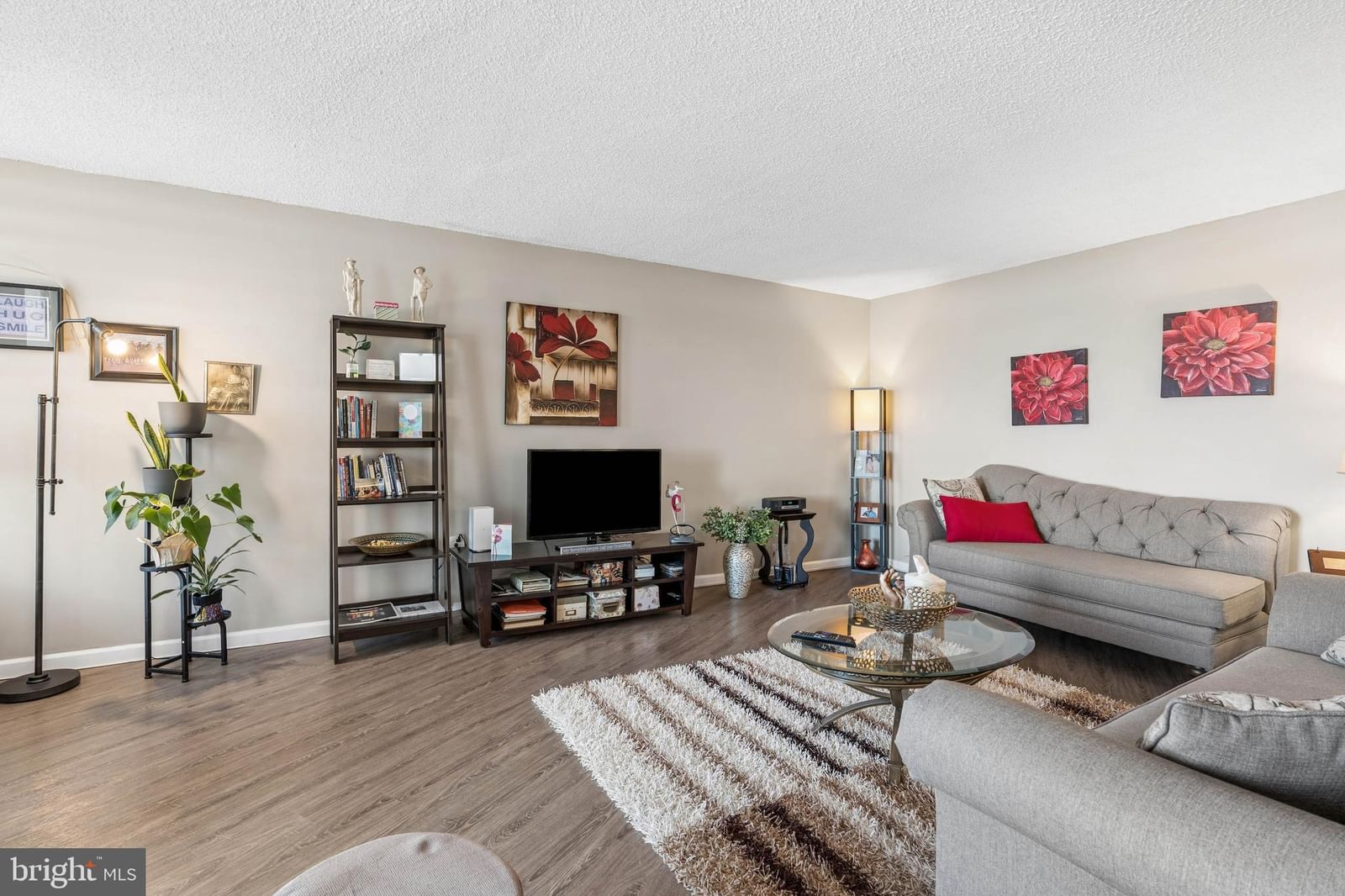 205 E JOPPA ROAD #1507 photograph
