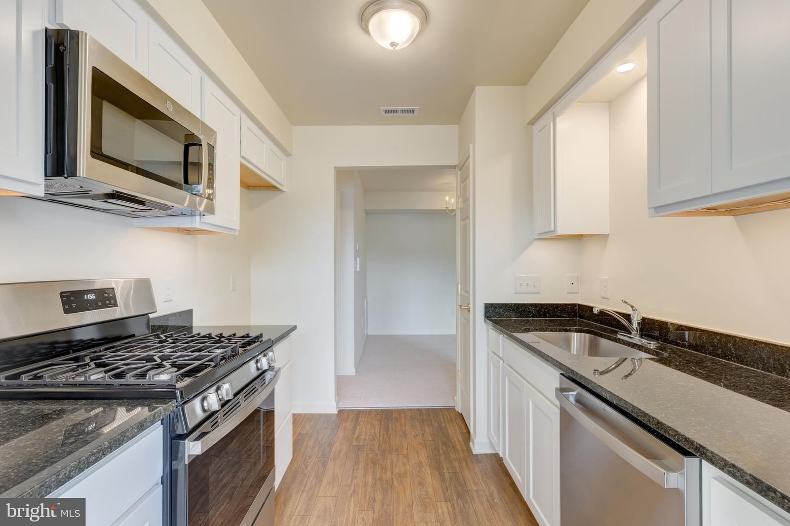820 WEMBLEY DRIVE Dr #2A photograph