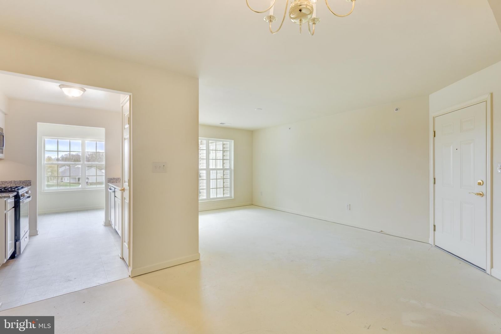 820 WEMBLEY DRIVE Dr #2D photograph