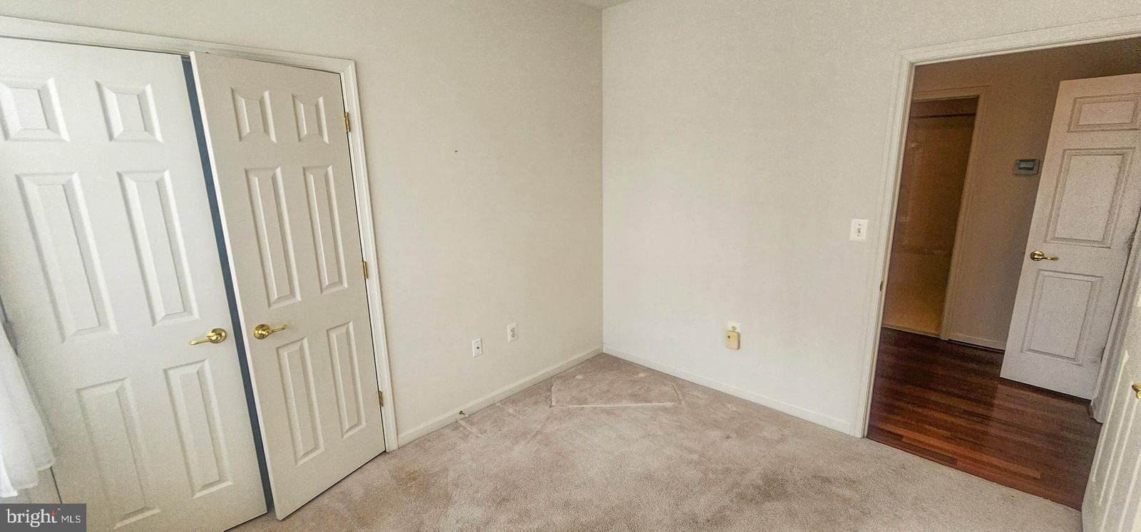 1599 HOMELAND DRIVE #3E photograph