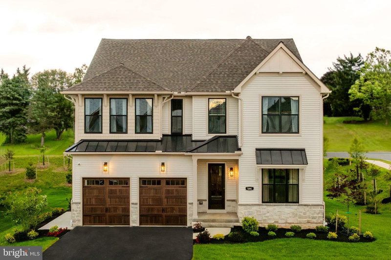 544 ALYSWEEP COURT