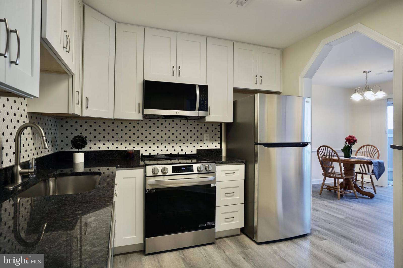 5804 LANTANA CIRCLE photograph