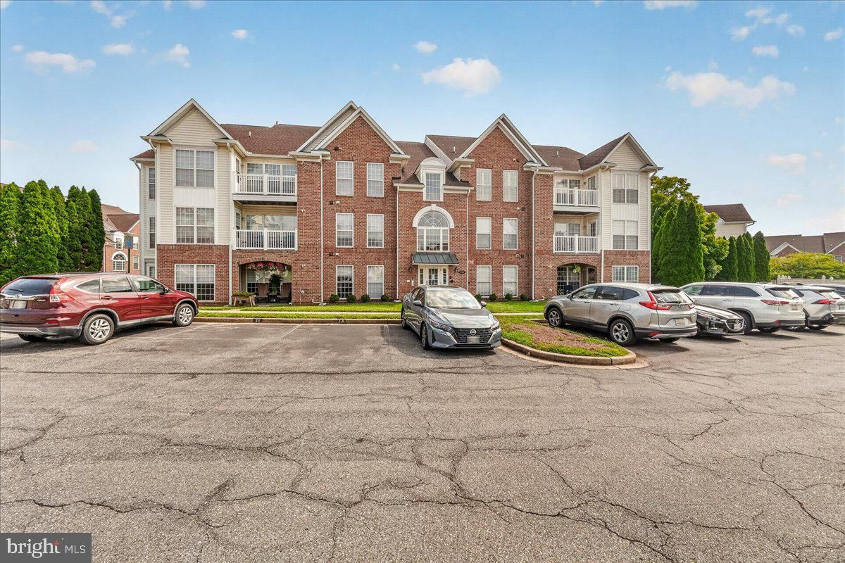 2506 COACH HOUSE WAY #3D photograph