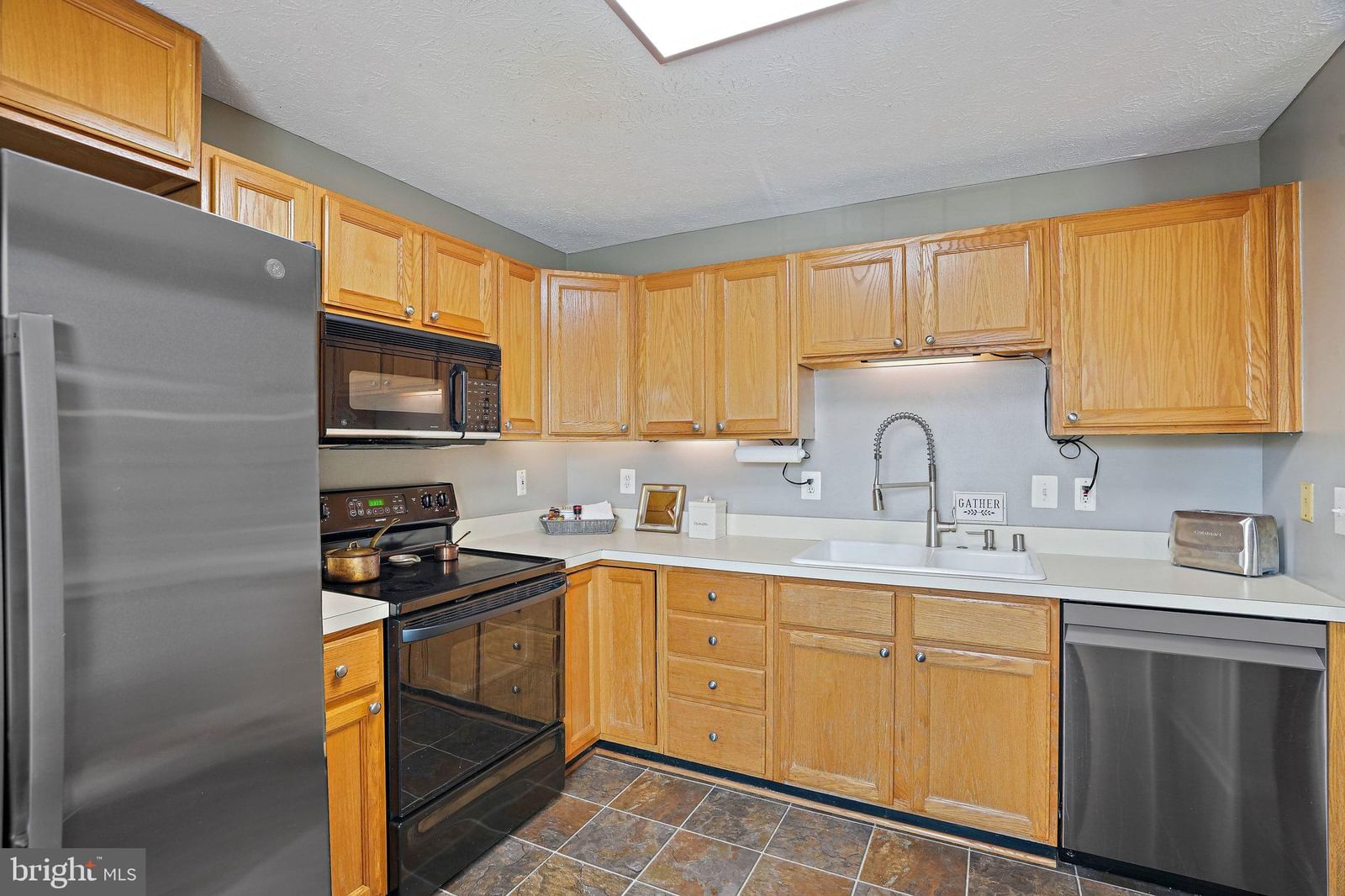 1603 BERRY ROSE COURT #2A photograph