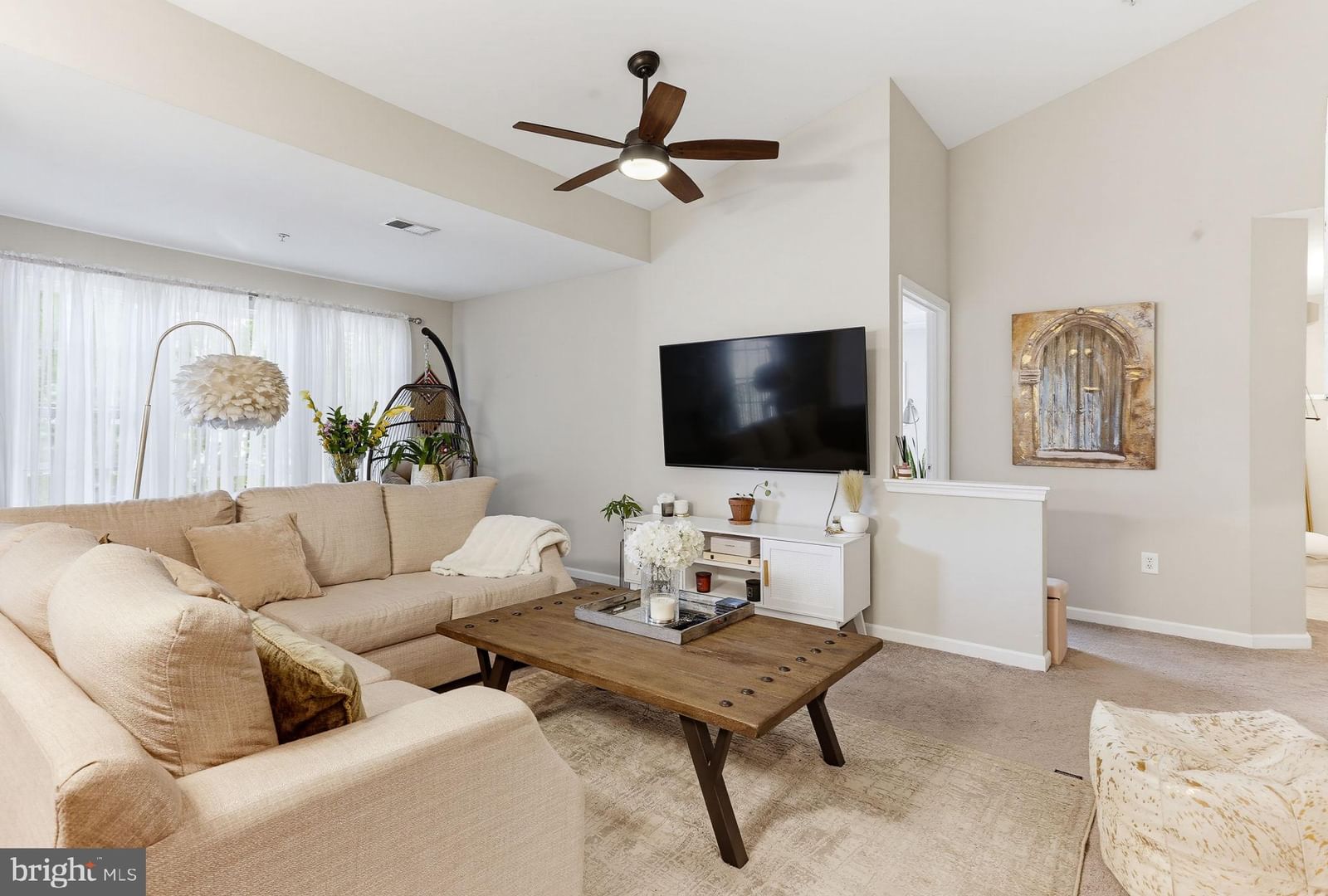 501 PATTON CIRCLE #6K photograph