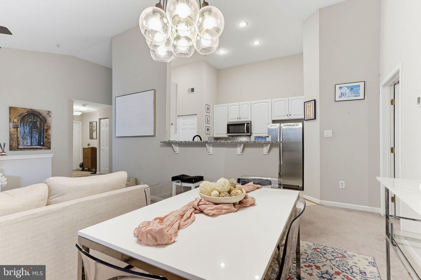 501 PATTON CIRCLE #6K photograph