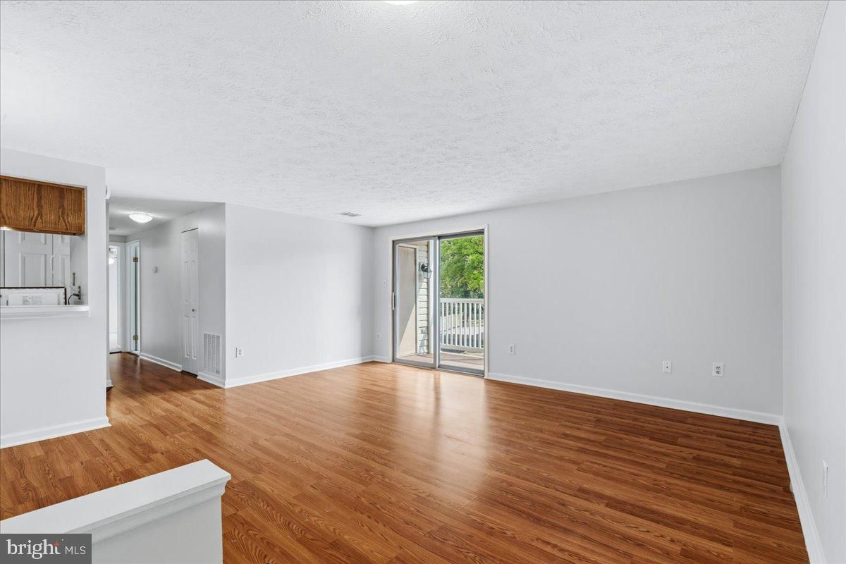 803 STRATFORD WAY #H photograph