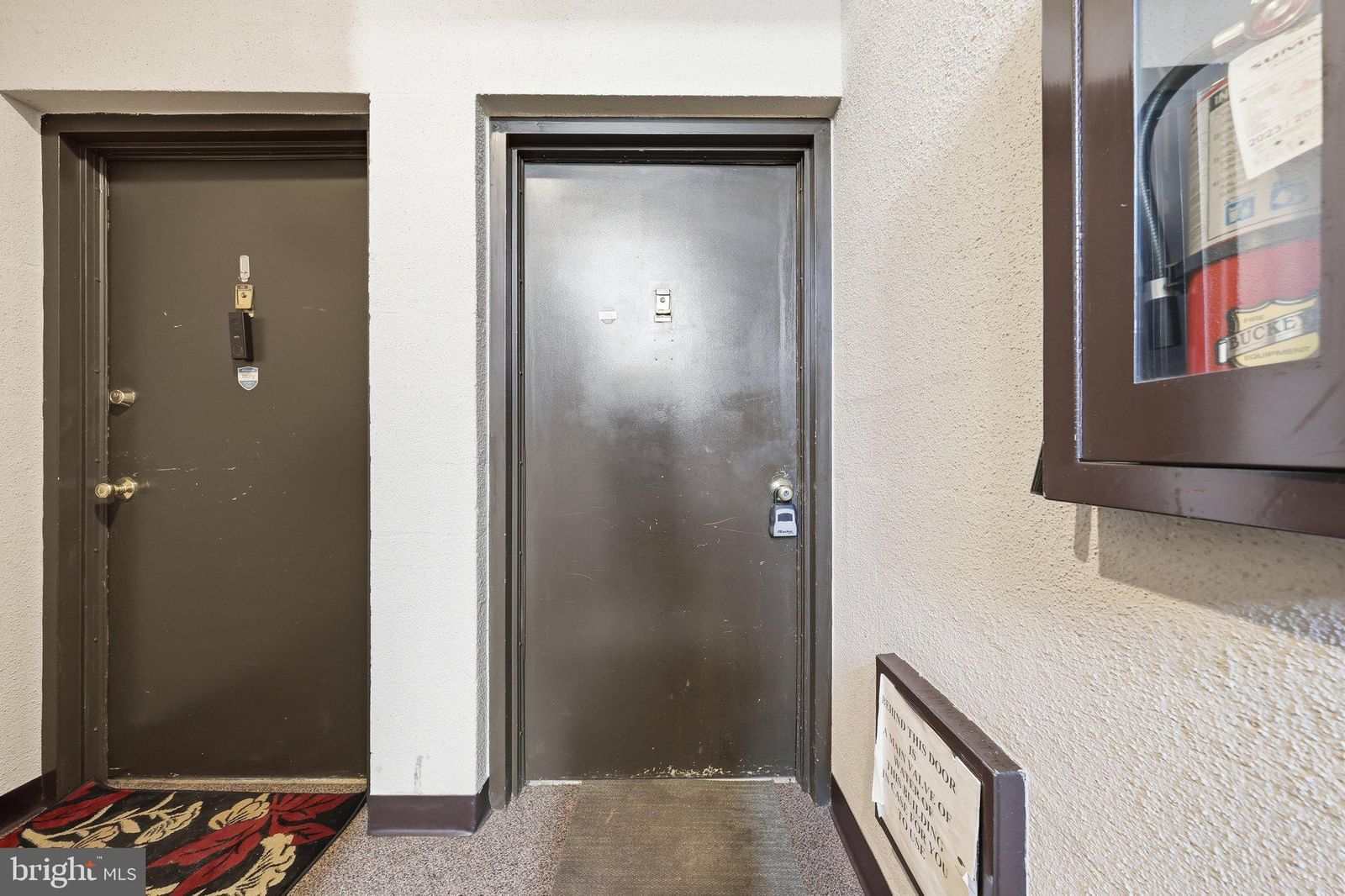 1403 KEY PARKWAY #102A photograph