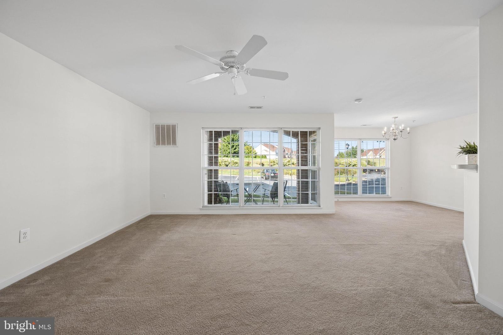 2509 SHELLEY CIRCLE #5 1A photograph
