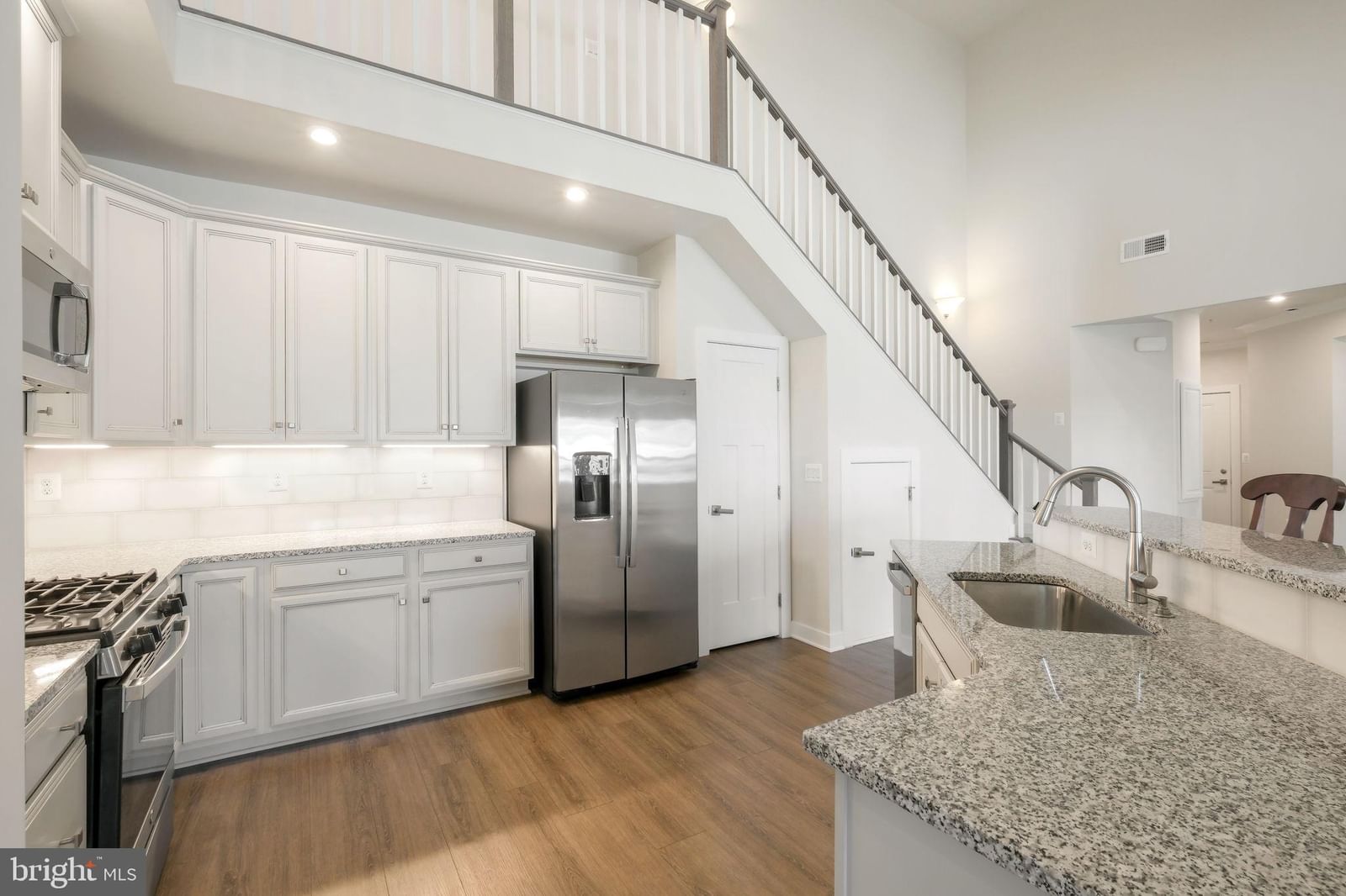 3519 STARLIGHT STREET #401 photograph
