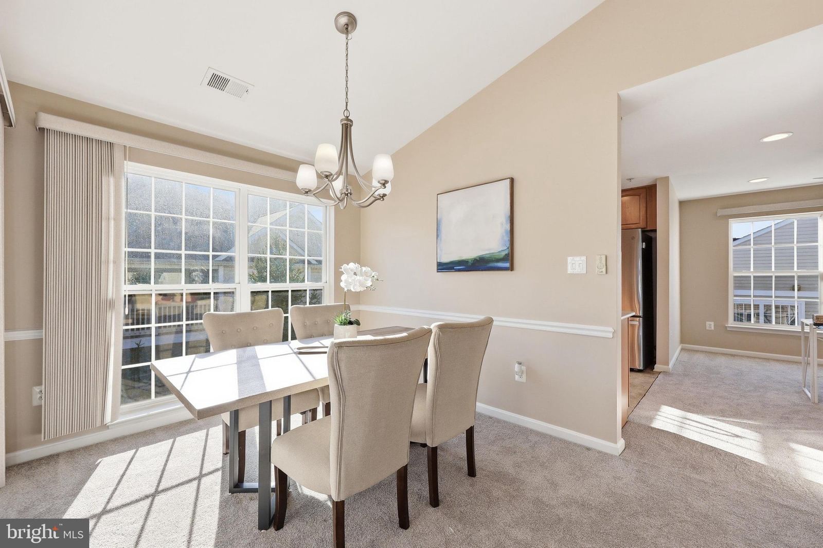 2502 HEMINGWAY DRIVE #2-3C photograph