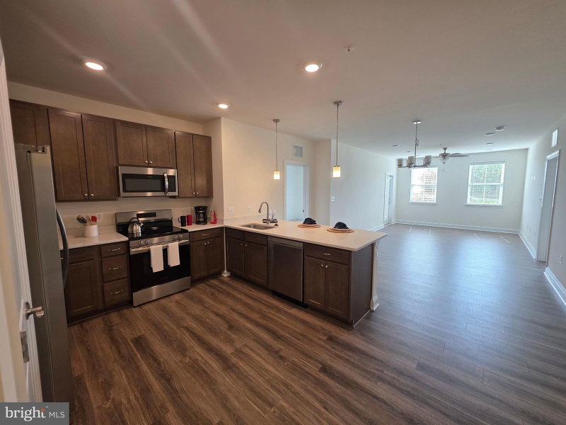 406 BOLD RULER COURT Unit 303