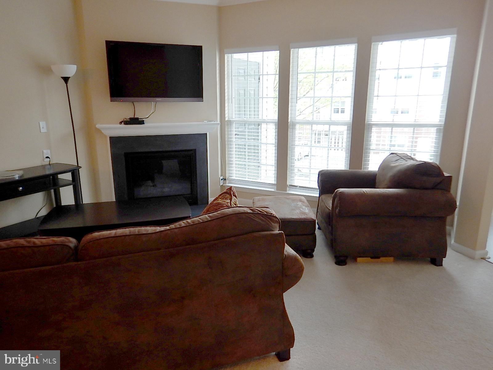 633 WALLINGFORD ROAD #201 photograph